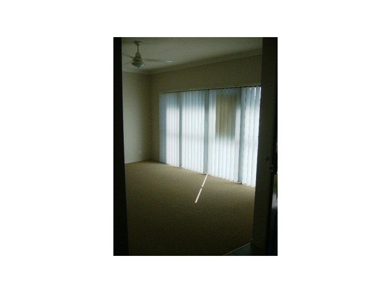 30 Kurrajong Circuit, North Lakes QLD 4509