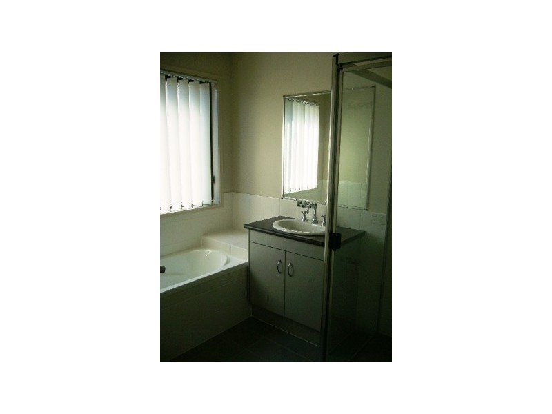 30 Kurrajong Circuit, North Lakes QLD 4509