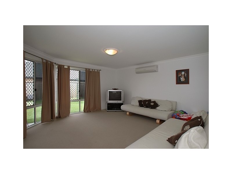 7 Wader Street, North Lakes QLD 4509