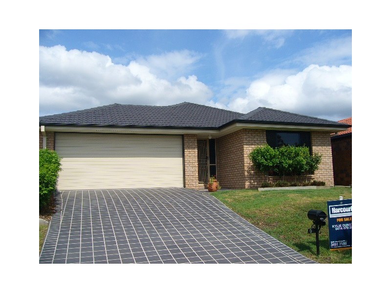 9 Pearson Court, North Lakes QLD 4509