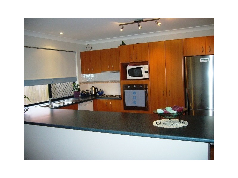 9 Pearson Court, North Lakes QLD 4509