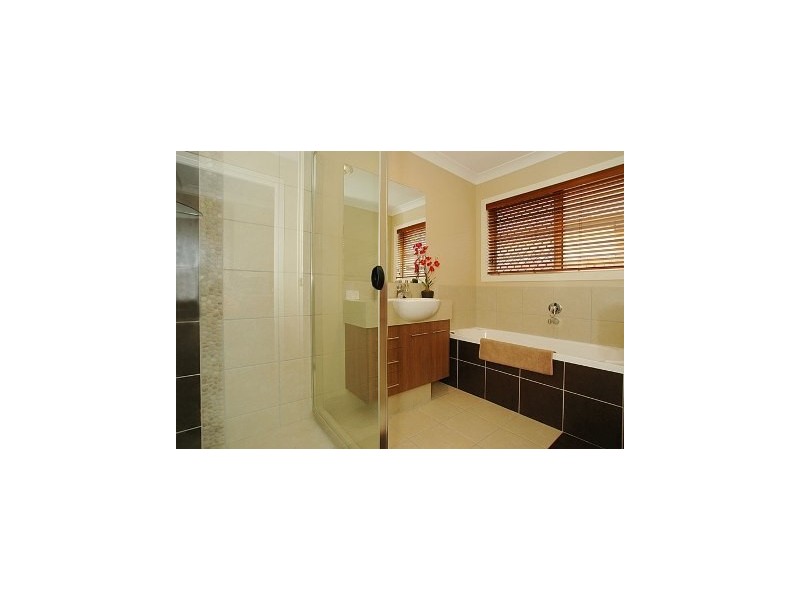 49 Turnstone Circuit, North Lakes QLD 4509