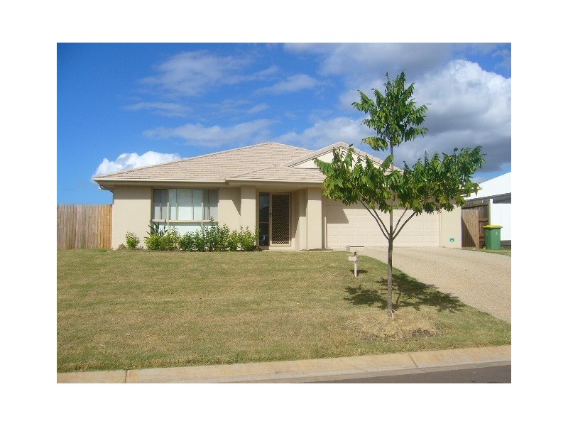 30 Baybreeze Crescent, Murrumba Downs QLD 4503