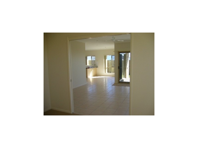 12 Wallaby Street, North Lakes QLD 4509