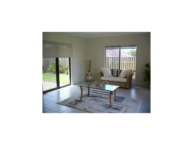 38 Peron Crescent, North Lakes QLD 4509