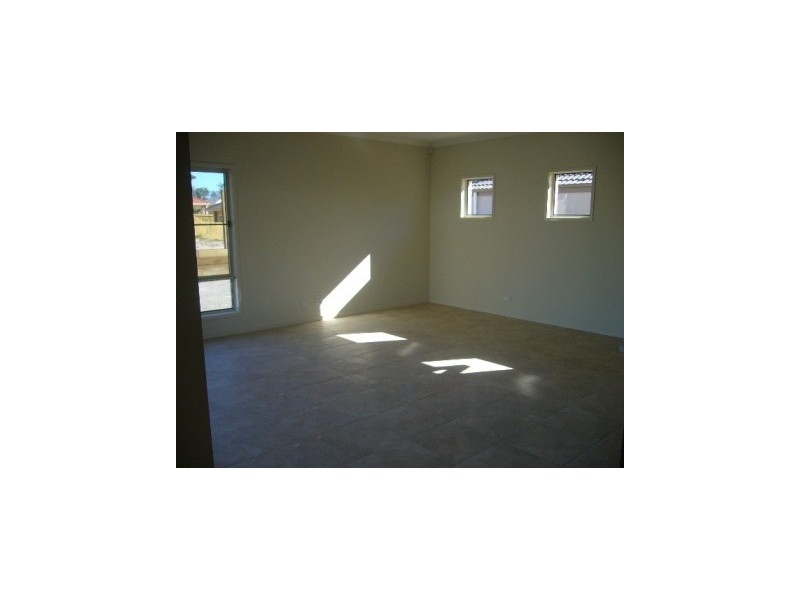 16 Wallaroo Circuit, North Lakes QLD 4509
