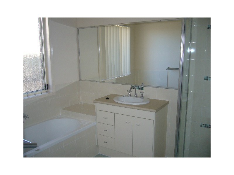 18 Quoll Circuit, North Lakes QLD 4509