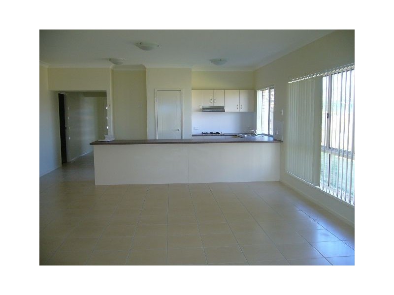 12 Numbat Street, North Lakes QLD 4509