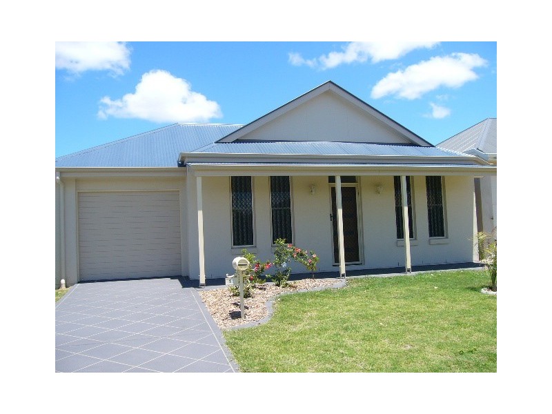 11 Wallaby Street, North Lakes QLD 4509