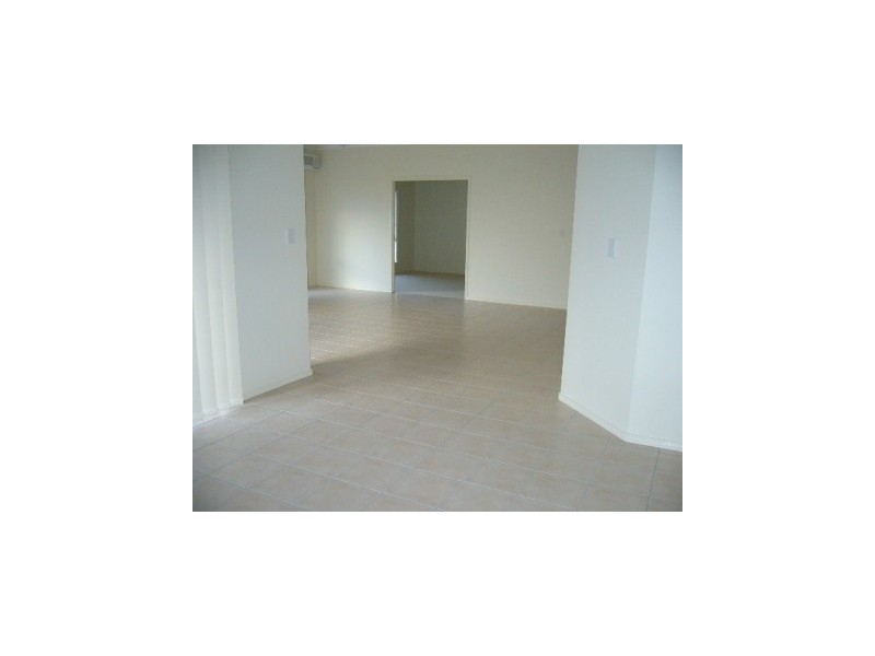 3 Kangaroo Street, North Lakes QLD 4509