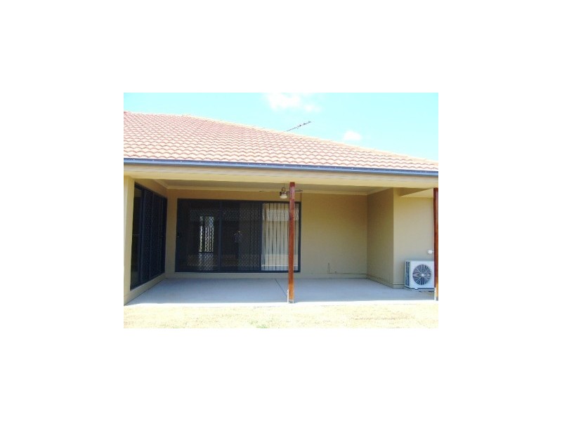 38 Creekside Drive, Narangba QLD 4504