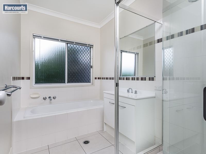 16 Millettia Close, North Lakes QLD 4509