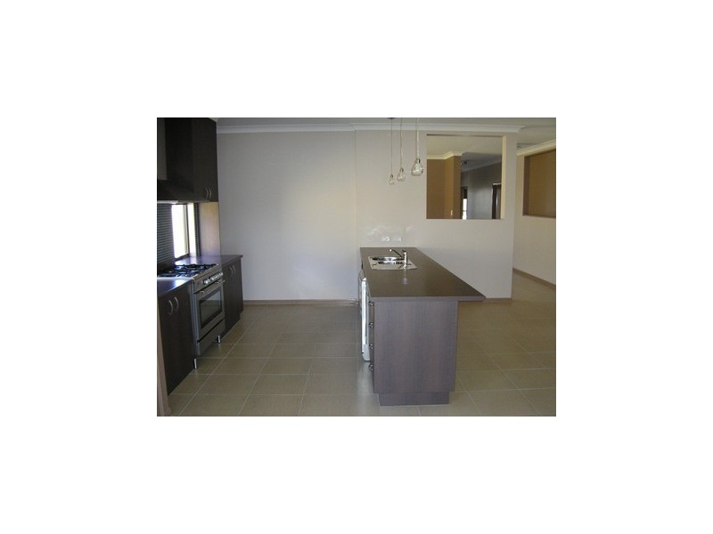 4 Possum Parade, North Lakes QLD 4509