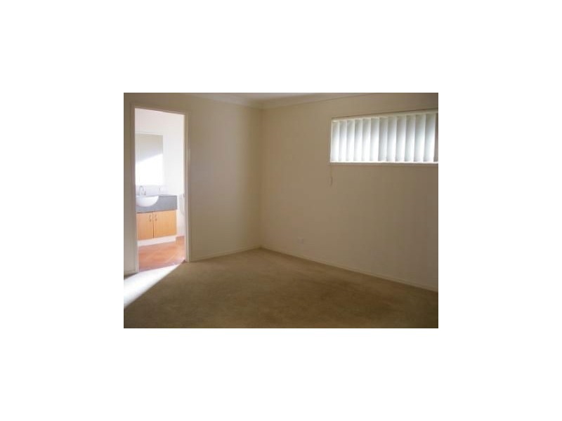 31 Heathcote Avenue, North Lakes QLD 4509