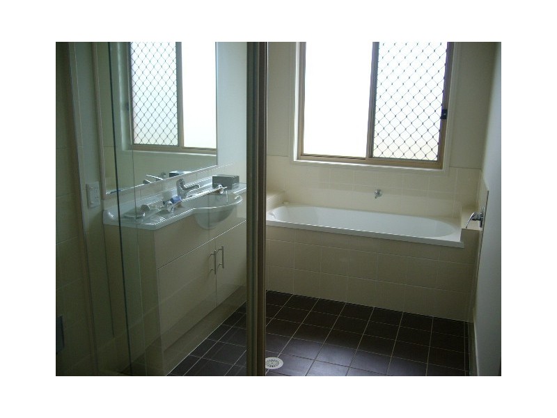 11 Ballesteros Street, North Lakes QLD 4509