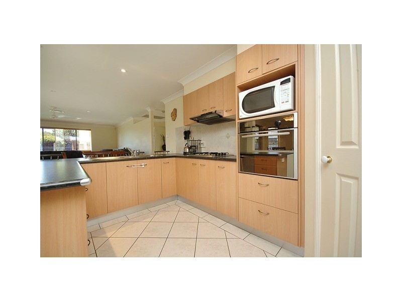 35 Grampion Circuit, North Lakes QLD 4509