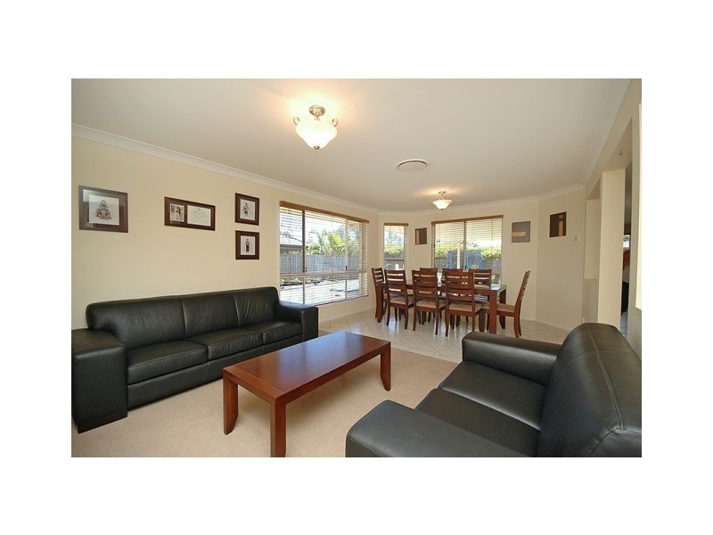 35 Grampion Circuit, North Lakes QLD 4509