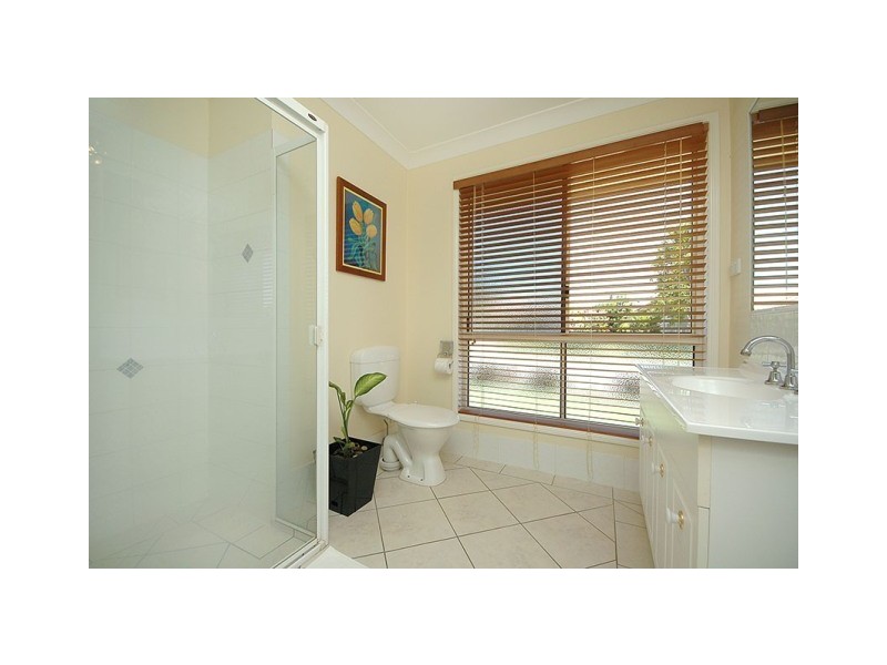 35 Grampion Circuit, North Lakes QLD 4509