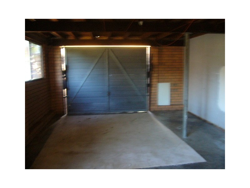 2/12 Leis Parade, Lawnton QLD 4501