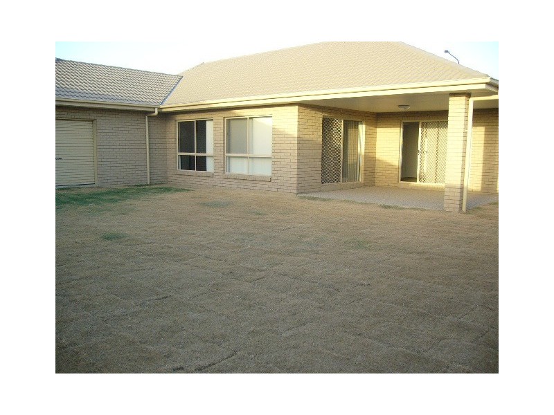 23 Dusky Street, North Lakes QLD 4509