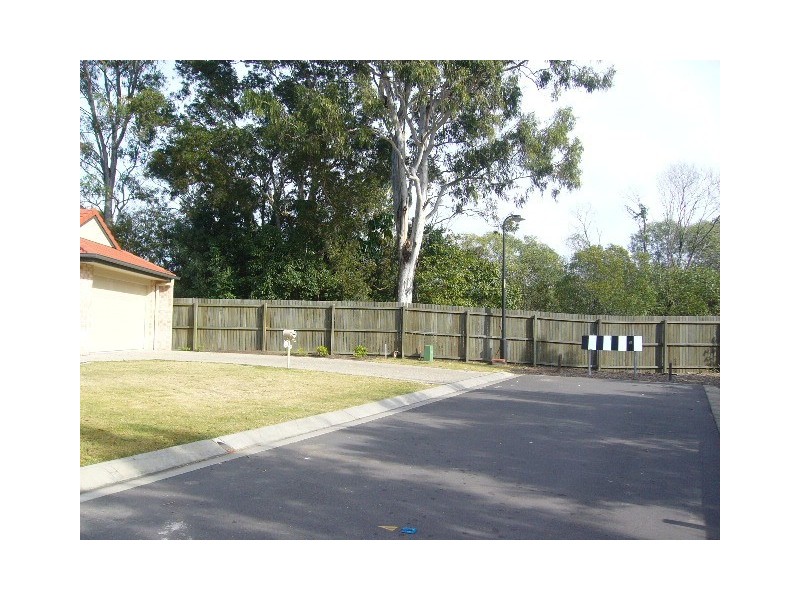 4 Bonnie Court, Aspley QLD 4034