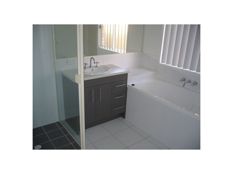 25 Dusky Street, North Lakes QLD 4509