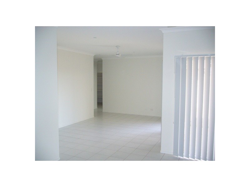 25 Dusky Street, North Lakes QLD 4509