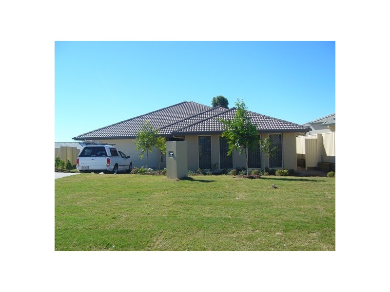 6 Baybreeze Close, Deception Bay QLD 4508