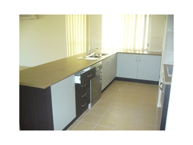 6 Baybreeze Close, Deception Bay QLD 4508