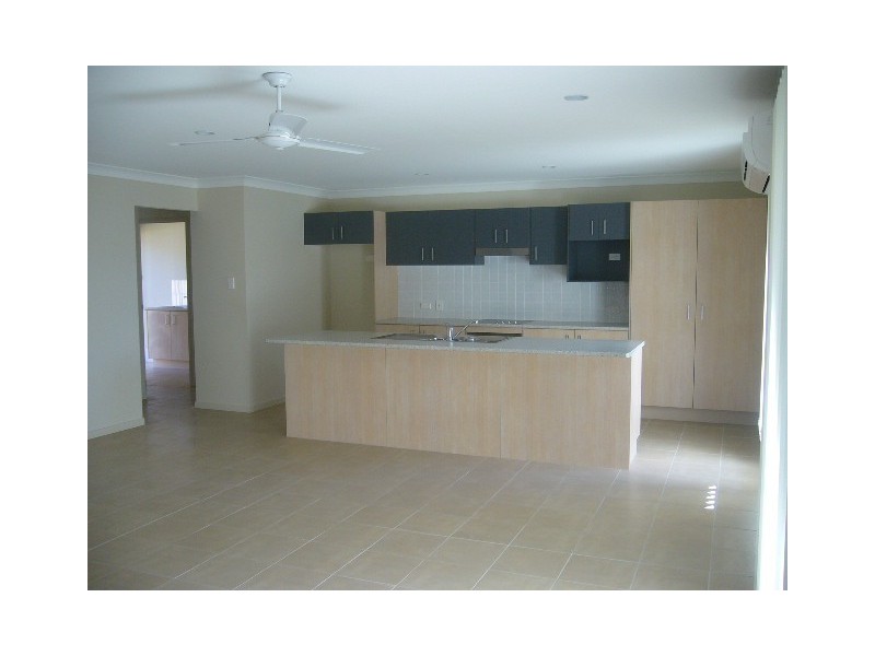 15 Fabian Place, Bracken Ridge QLD 4017