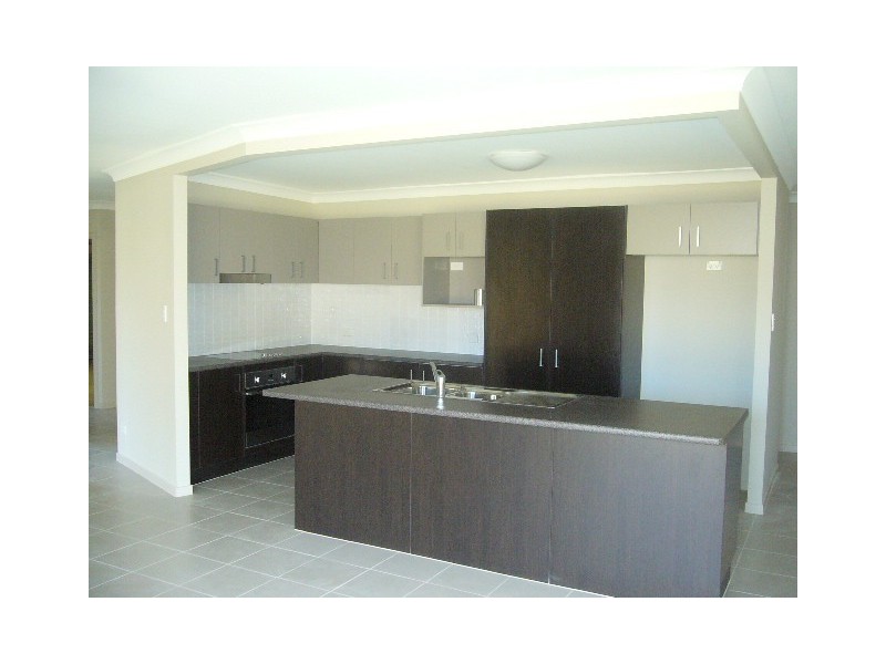 19 Burgess Place, Bracken Ridge QLD 4017