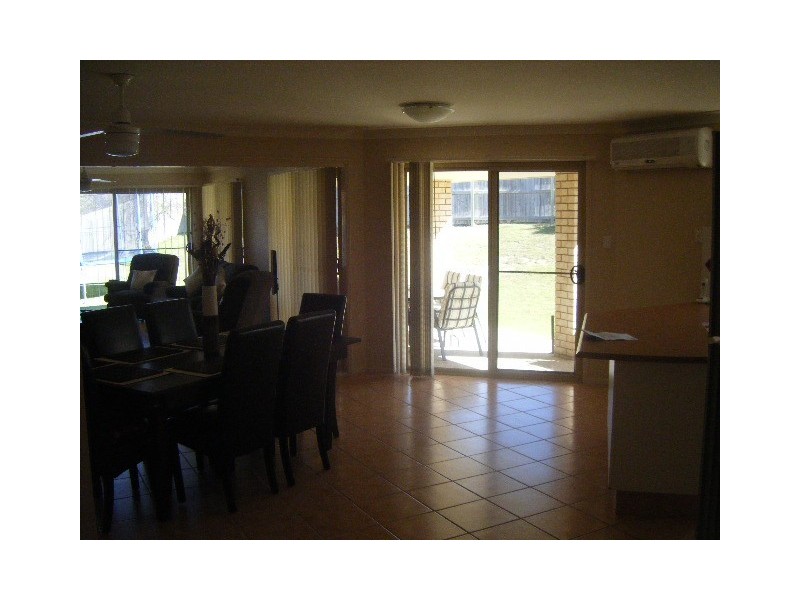 9 Morwell Cresent, North Lakes QLD 4509