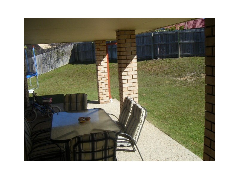 9 Morwell Cresent, North Lakes QLD 4509
