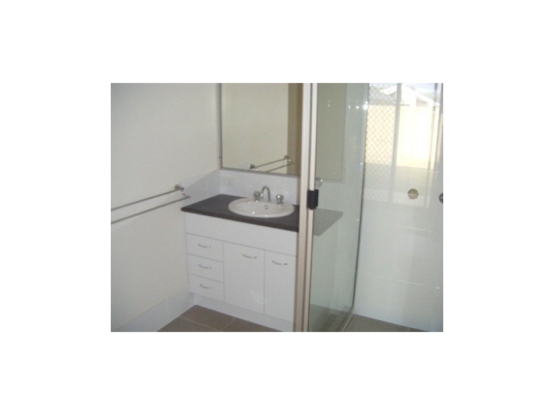 15 Warabi Cres, North Lakes QLD 4509