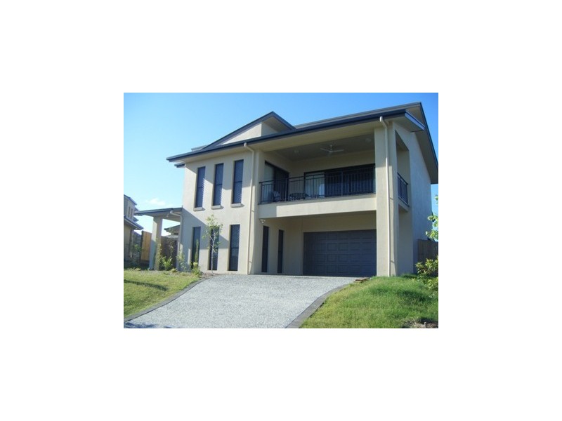 22 Nicklaus Parade, North Lakes QLD 4509