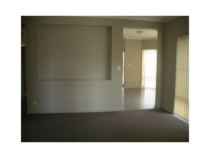 24 Possum Pde, North Lakes QLD 4509