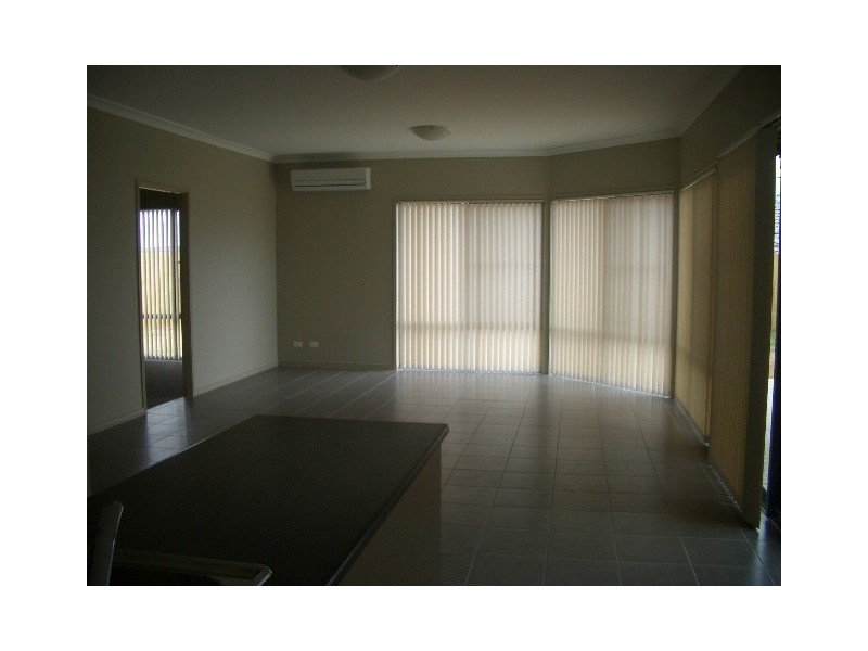 24 Possum Pde, North Lakes QLD 4509