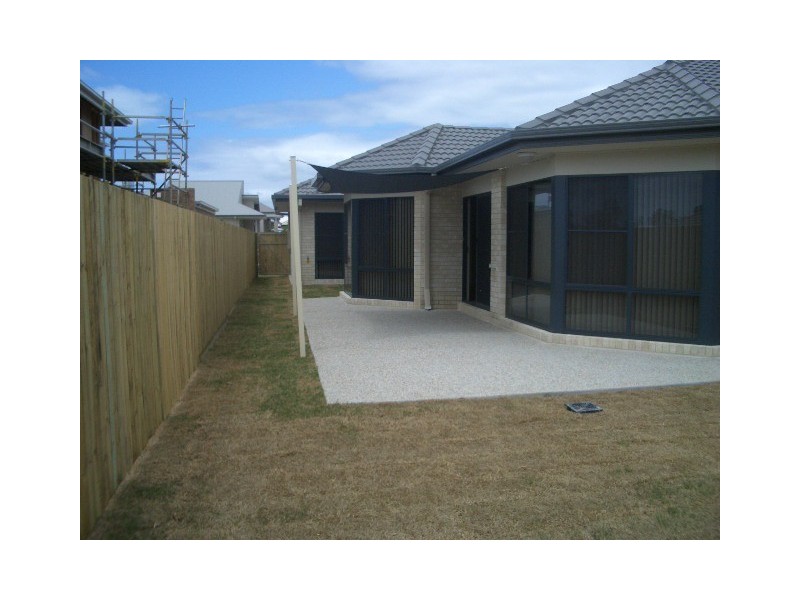 24 Possum Pde, North Lakes QLD 4509