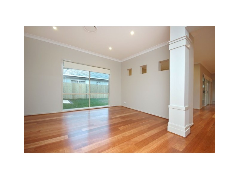 73 Possum Parade, North Lakes QLD 4509