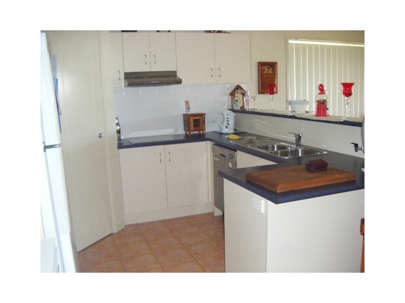 16 Middle Barten Court, Bray Park QLD 4500