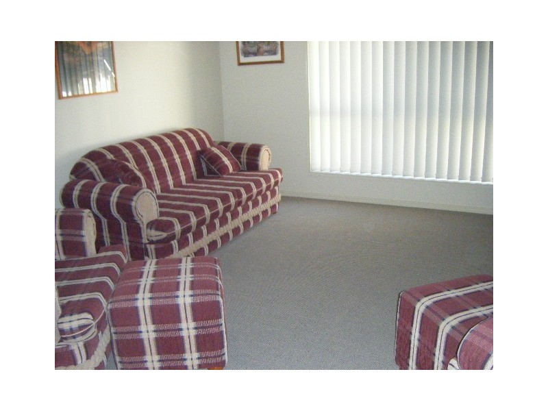 16 Middle Barten Court, Bray Park QLD 4500