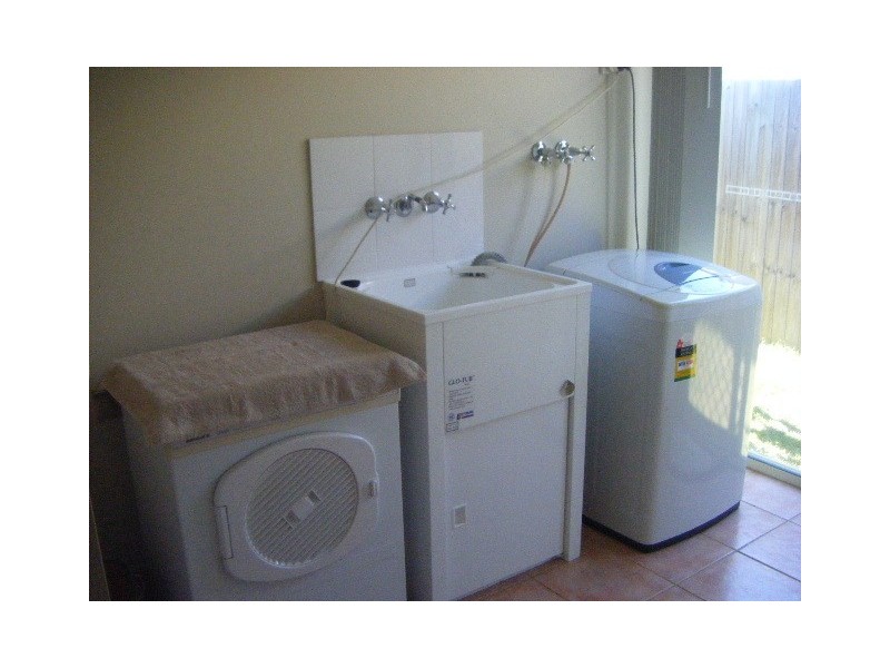 16 Middle Barten Court, Bray Park QLD 4500