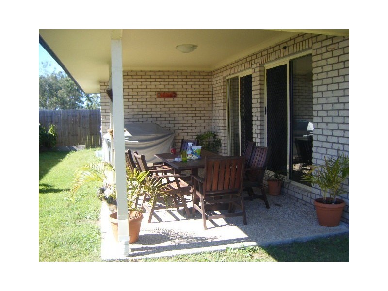 16 Middle Barten Court, Bray Park QLD 4500