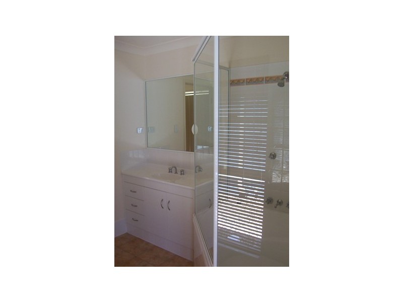 9 Kalbarri Ct, North Lakes QLD 4509