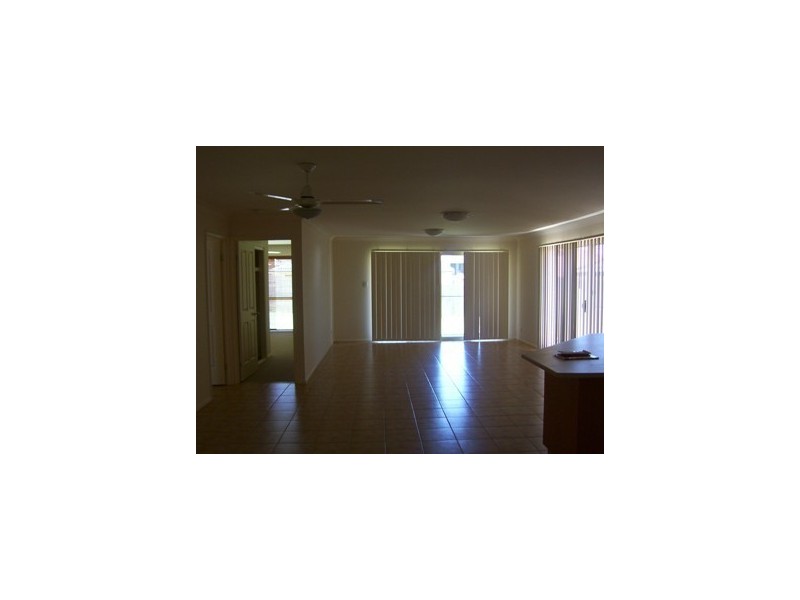 9 Kalbarri Ct, North Lakes QLD 4509