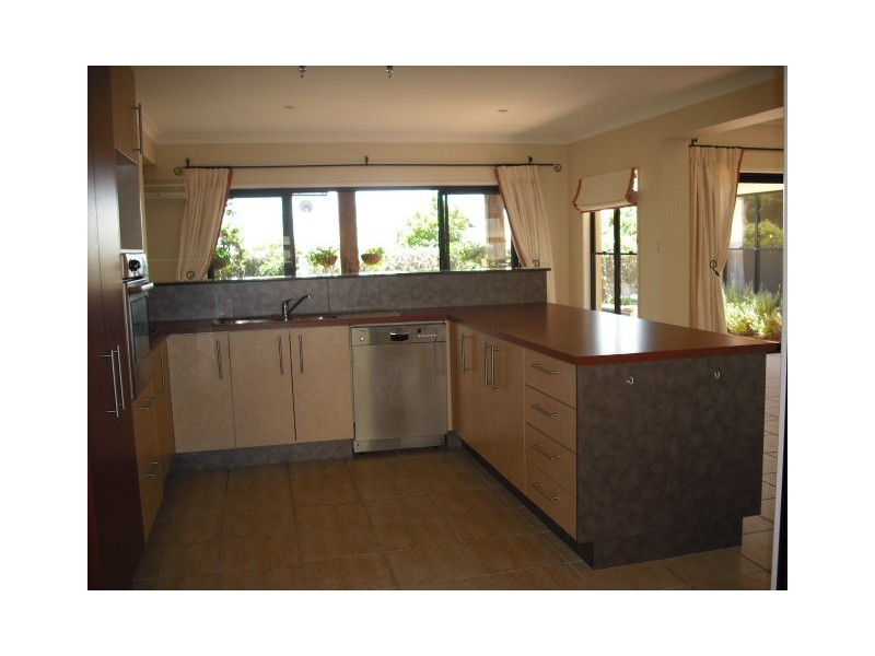 3 Drummond Court, North Lakes QLD 4509