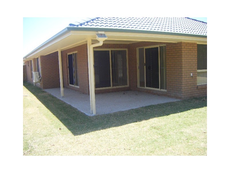 12 Wakeham Street, Kallangur QLD 4503