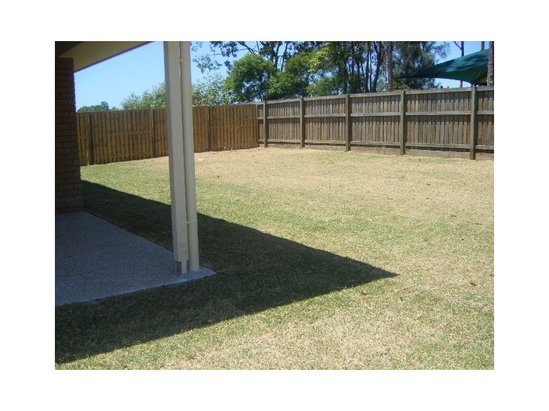 12 Wakeham Street, Kallangur QLD 4503