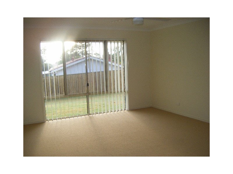 9 Eve Court, Kallangur QLD 4503
