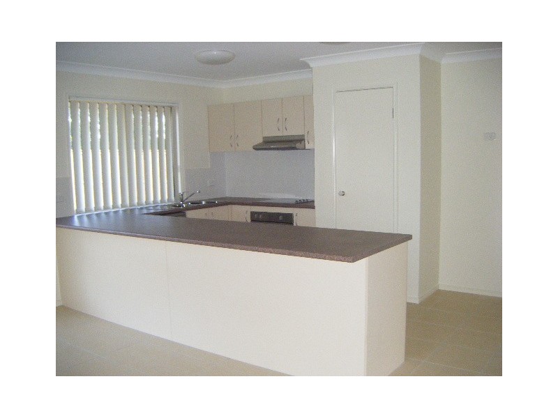 11 Eve Court, Kallangur QLD 4503